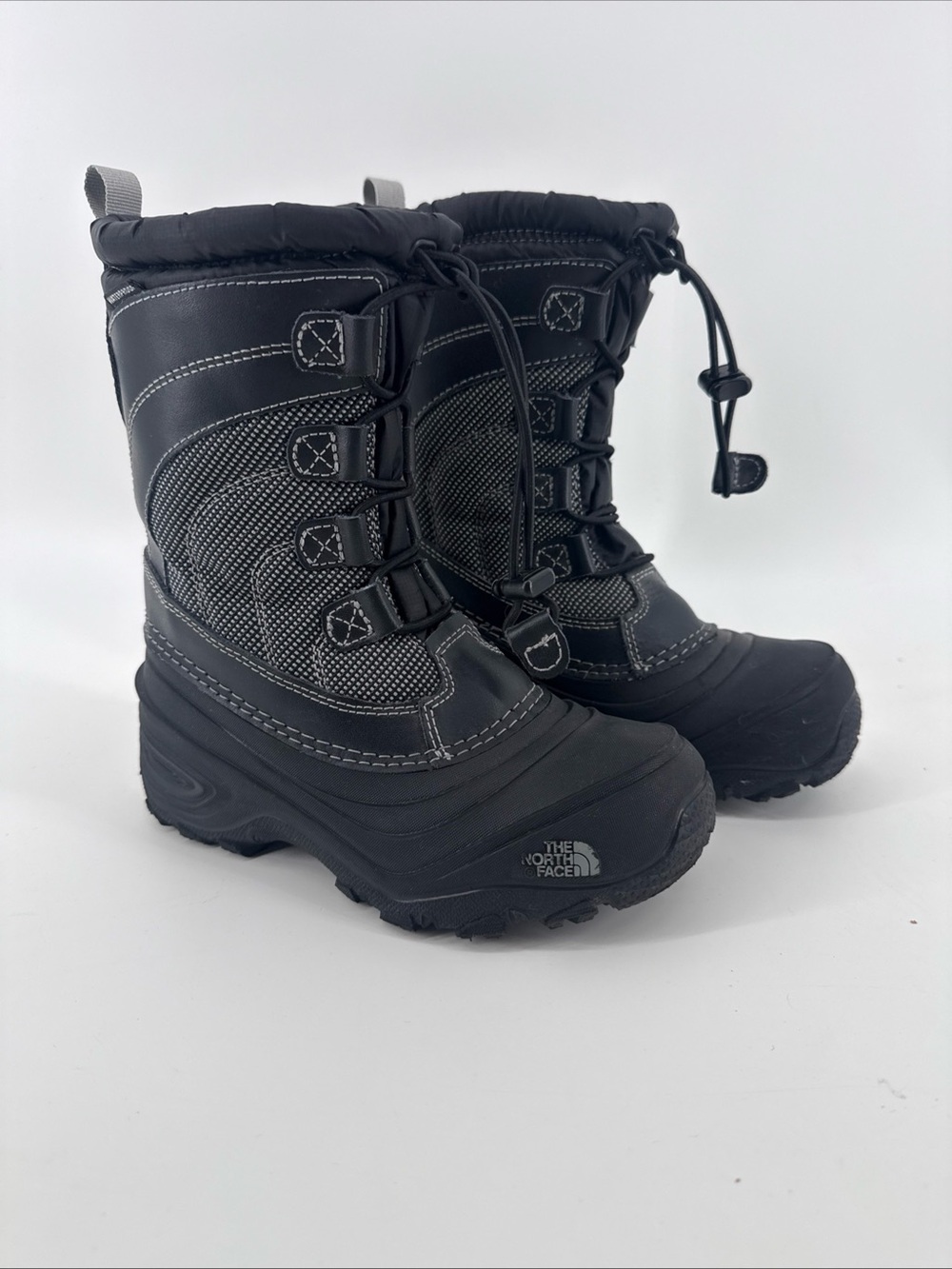 The NORTH FACE Boots Boys SZ 1 Alpenglow IV Winter Black Adjustable lace